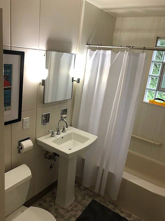 Blue Steel Lustron - selten - in der Nähe von Starved Rock Country in LaSalle County