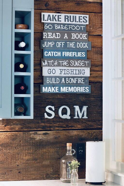 In-town Couples Getaway with Dockslipl in Holderness, Squam Lake