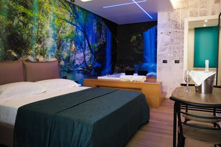 Alojamiento y desayuno para 2 personas, con jacuzzi - 1
