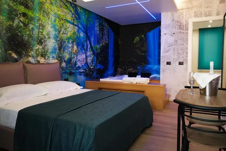 Alojamiento y desayuno para 2 personas, con jacuzzi - 1