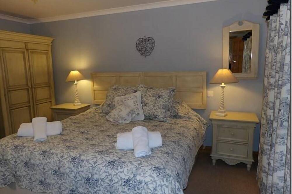 Bungalow-Superior-Eigenes Badezimmer-Gartenblick-Carrot Cottage in Manton, Rutland