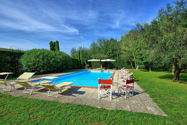 Ferienhaus für 10 Personen, mit Garten und Terrasse