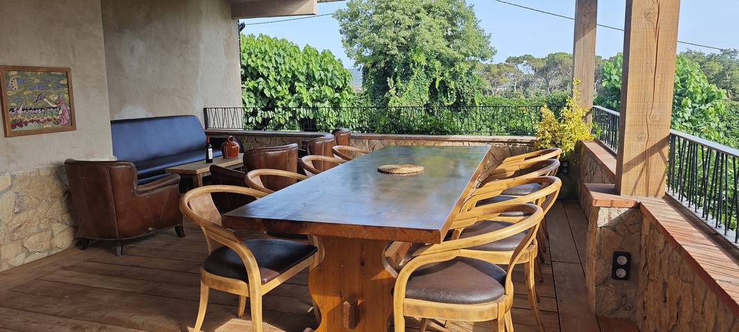 Casa rural para 26 personas, con jardín en Sils - 4