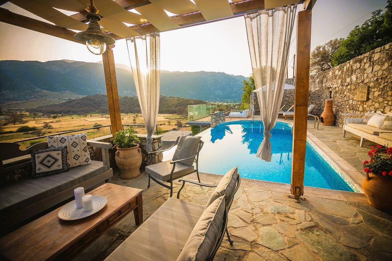 Traditional holiday villa "Askyfou" with pool in Chania und Umgebung