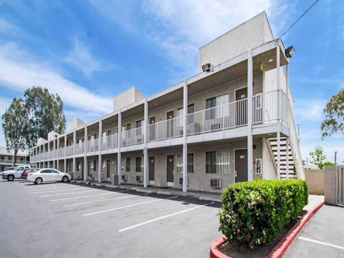 Apartamento entero, 1 cama king size | No fumadores, cocina in Los Angeles County