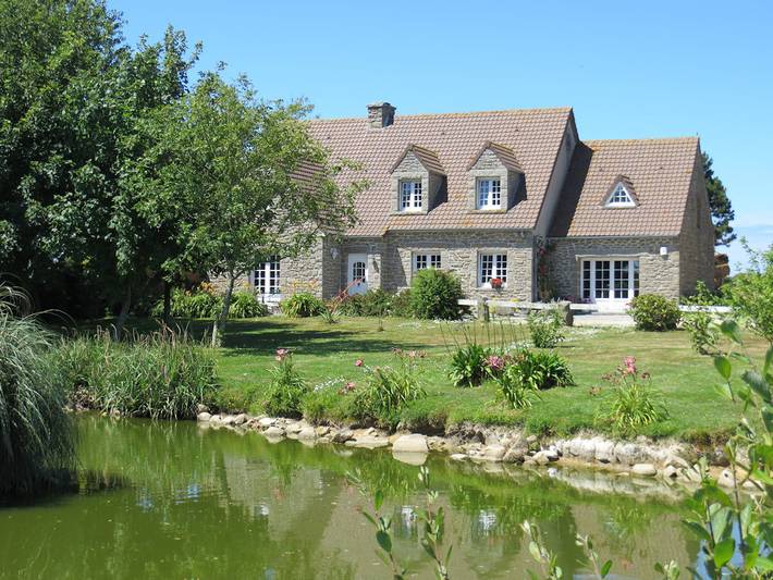 Chambre d’hôte pour 2 personnes, avec Jardin dans la Manche