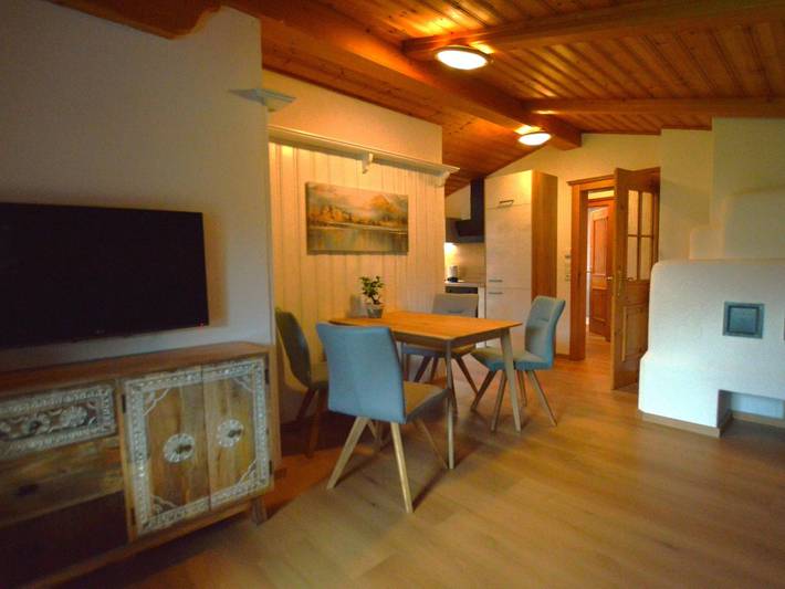 Ganze Wohnung, Charmante und komfortable Wohnung. in Pinzgau