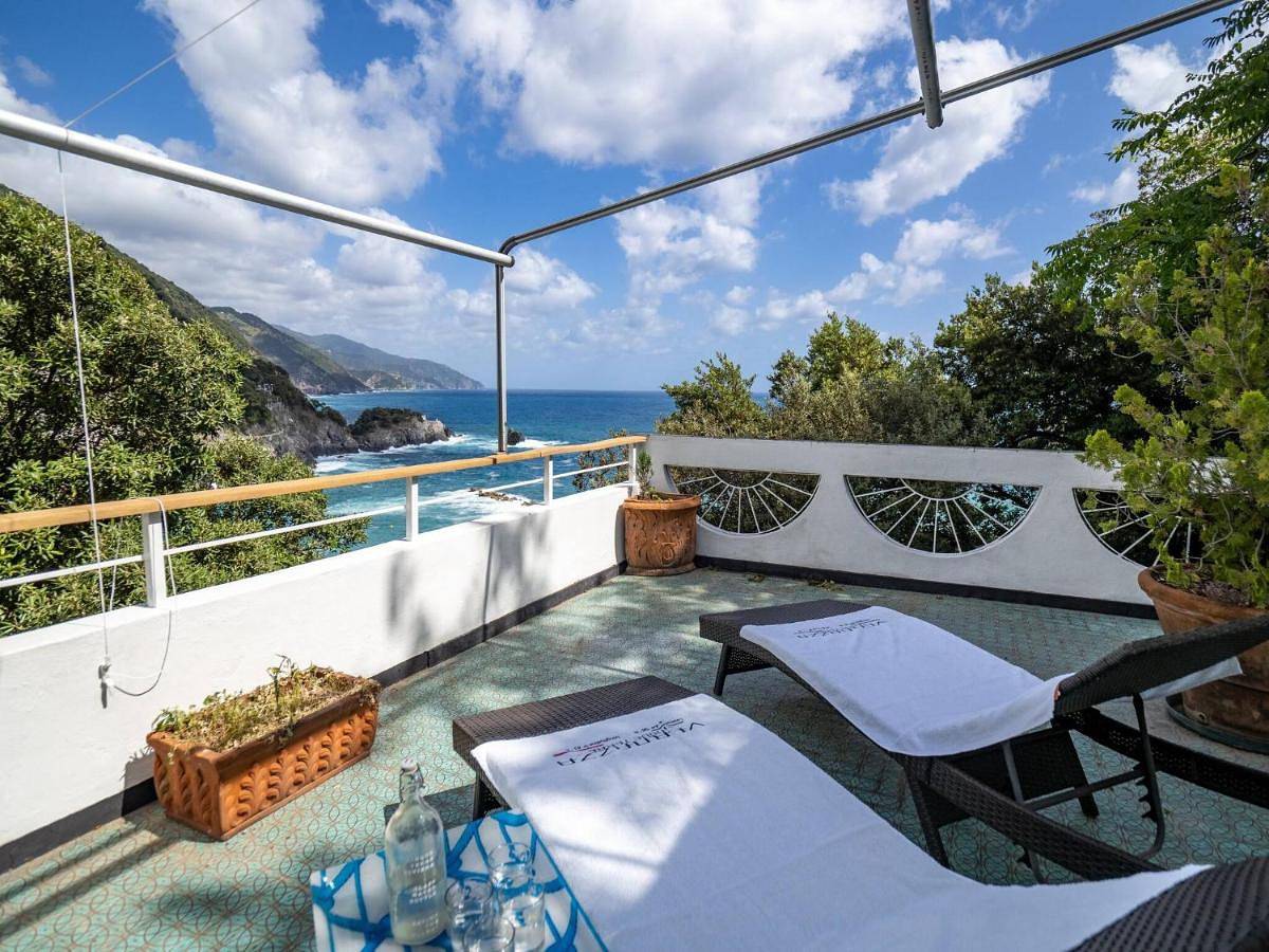 Villa Tanca With Ac, Terrace and Views in Monterosso al Mare, Comune di Monterosso al Mare