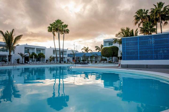 Bungalow para 10 personas, con Terraza y Jardín en Costa Teguise