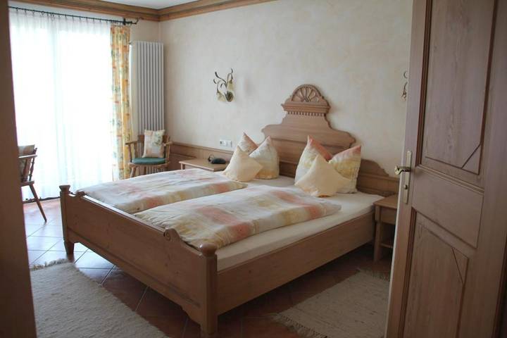 Hotel für 4 Personen, mit Terrasse und Garten