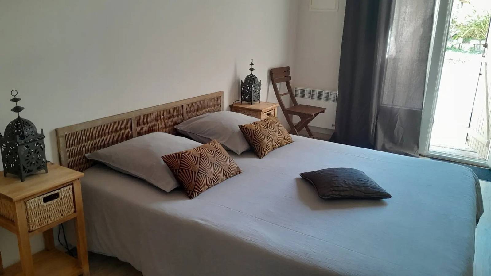 Bed & Breakfast 'Chambres D'hôtes La Marouette 1' met gedeeld terras en wifi in Hiers-Brouage, Côte de Beauté