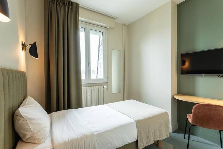 Hôtel pour 4 personnes dans Gare d'Angers Saint Laud - 3