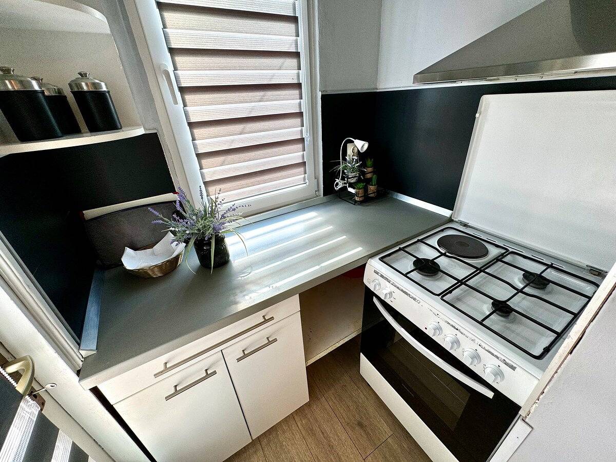 Appartement entier, Appartement en bord de mer à 2 km in Crikvenica, Primorje-Gorski Kotar