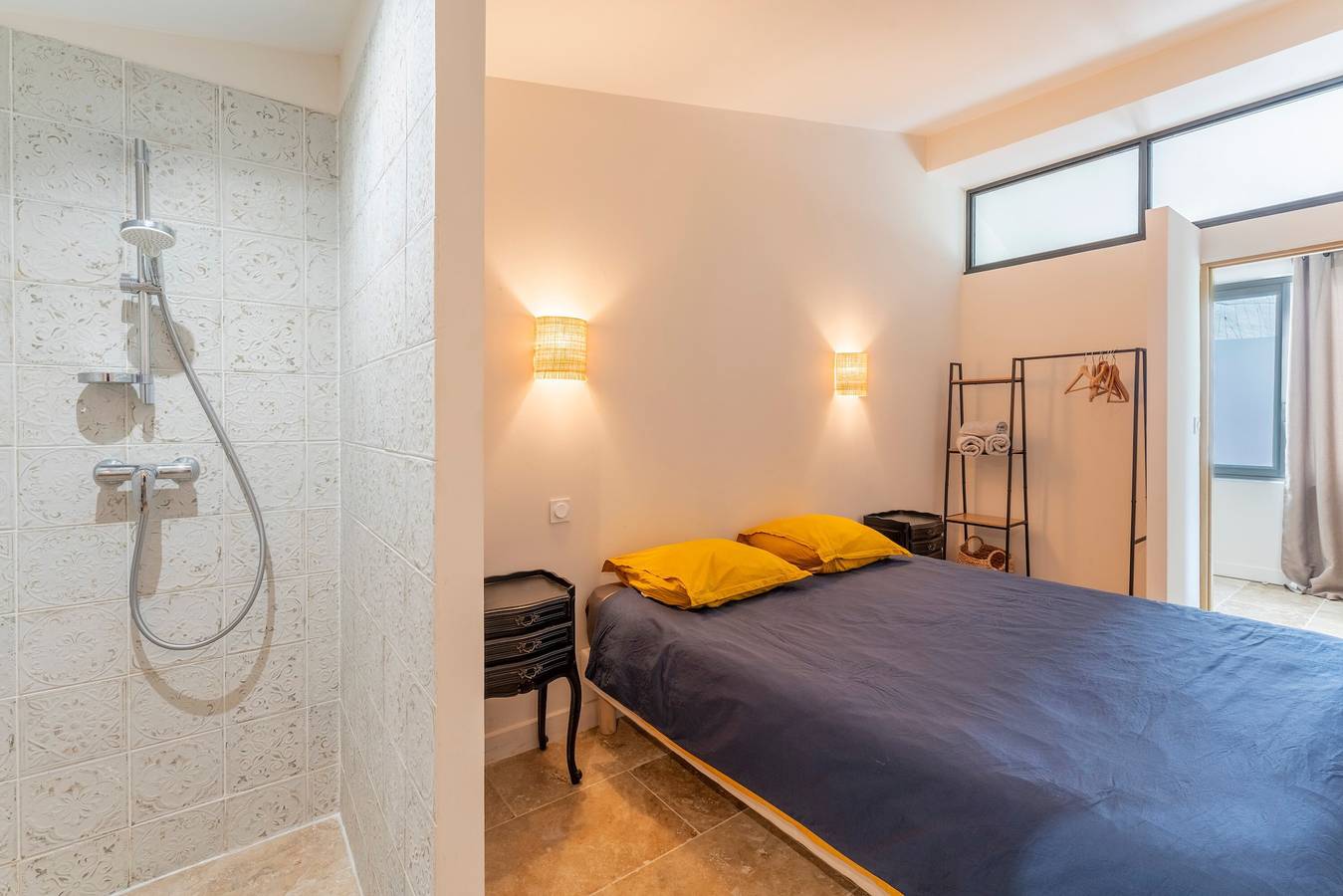 Vakantiehuis met zwembad aan de voet van de wijngaarden in de Luberon – Tilleul T3 Maison Marvic, foto 12