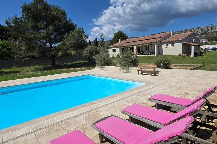 Casa de vacaciones para 10 personas, con terraza y jardín - 1