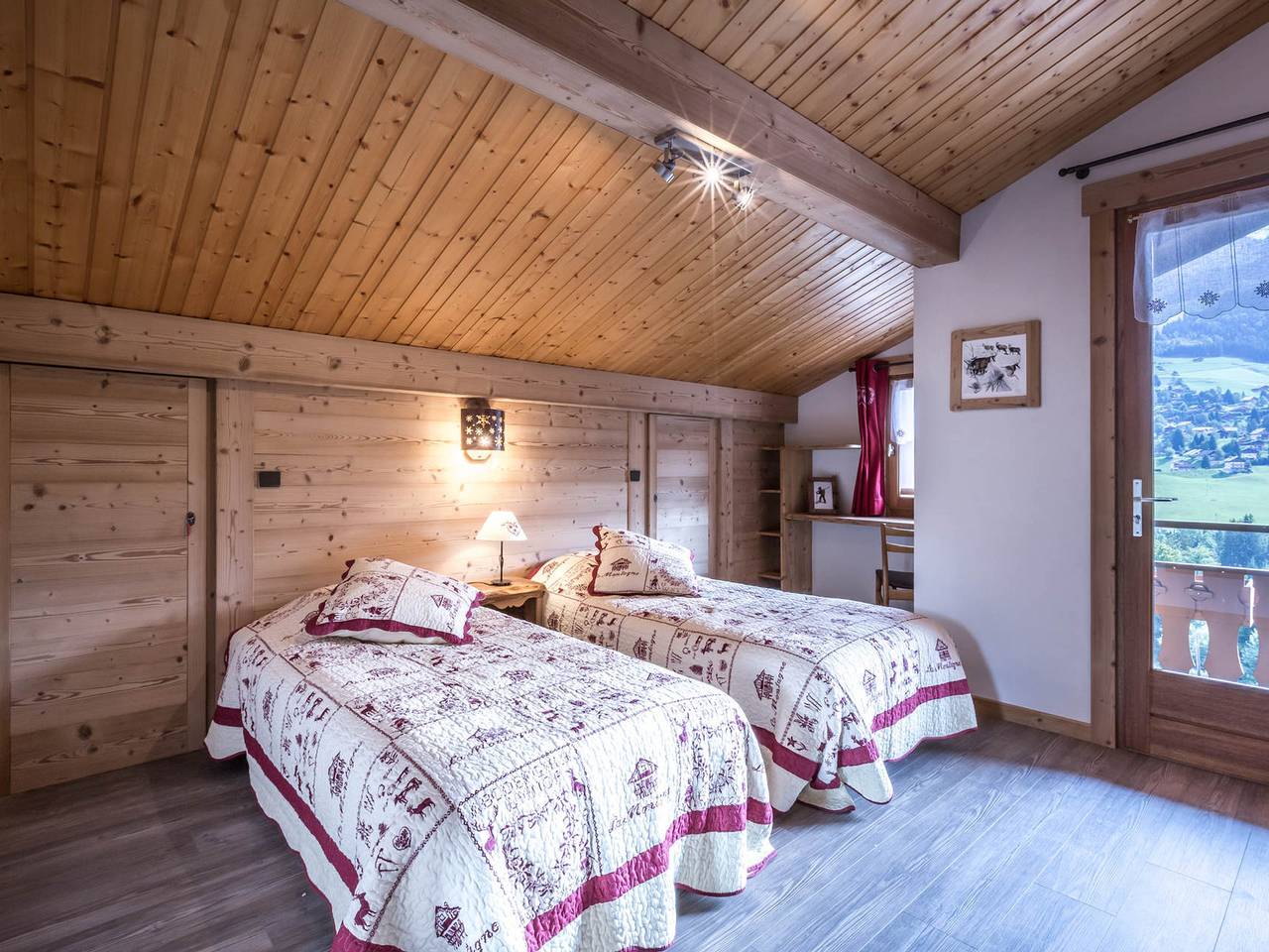 Chalet 4 Zi, pistennah, ideal für Familie/Freunde, Wifi in La Clusaz, Annecy und Umgebung