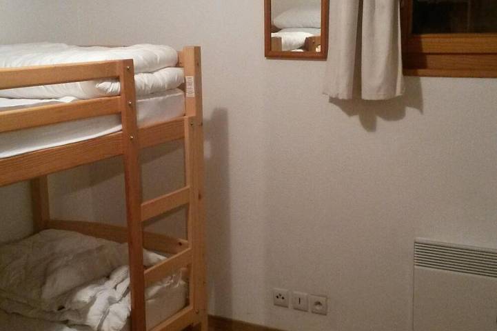 Entire apartment, Modern Luxury Apartment in Châtel, only 150m from Lifts and Resort Centre. in Châtel, Les Portes du Soleil