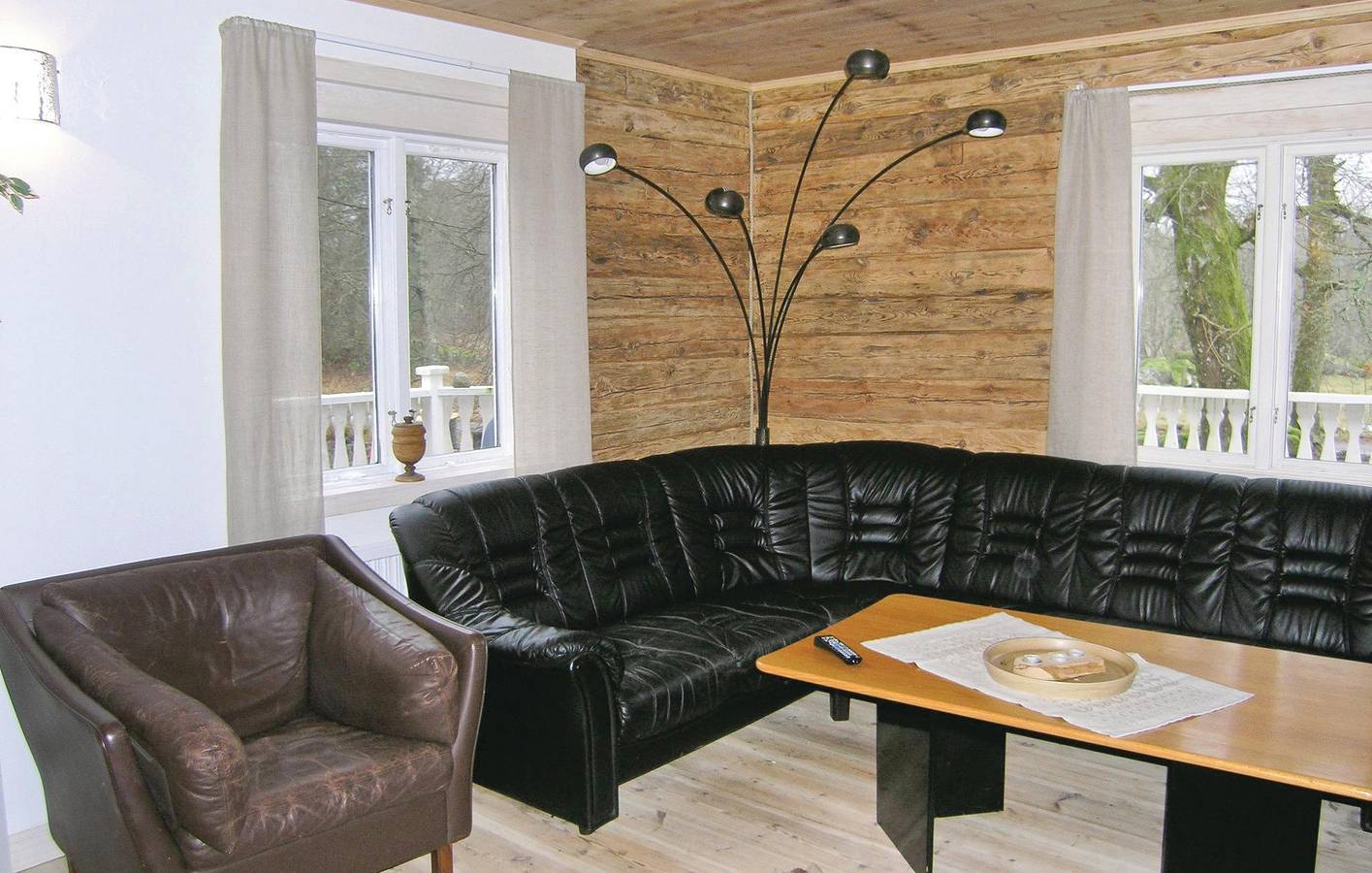 Ferienhaus für 11 Personen mit Terrasse in Kronoberg