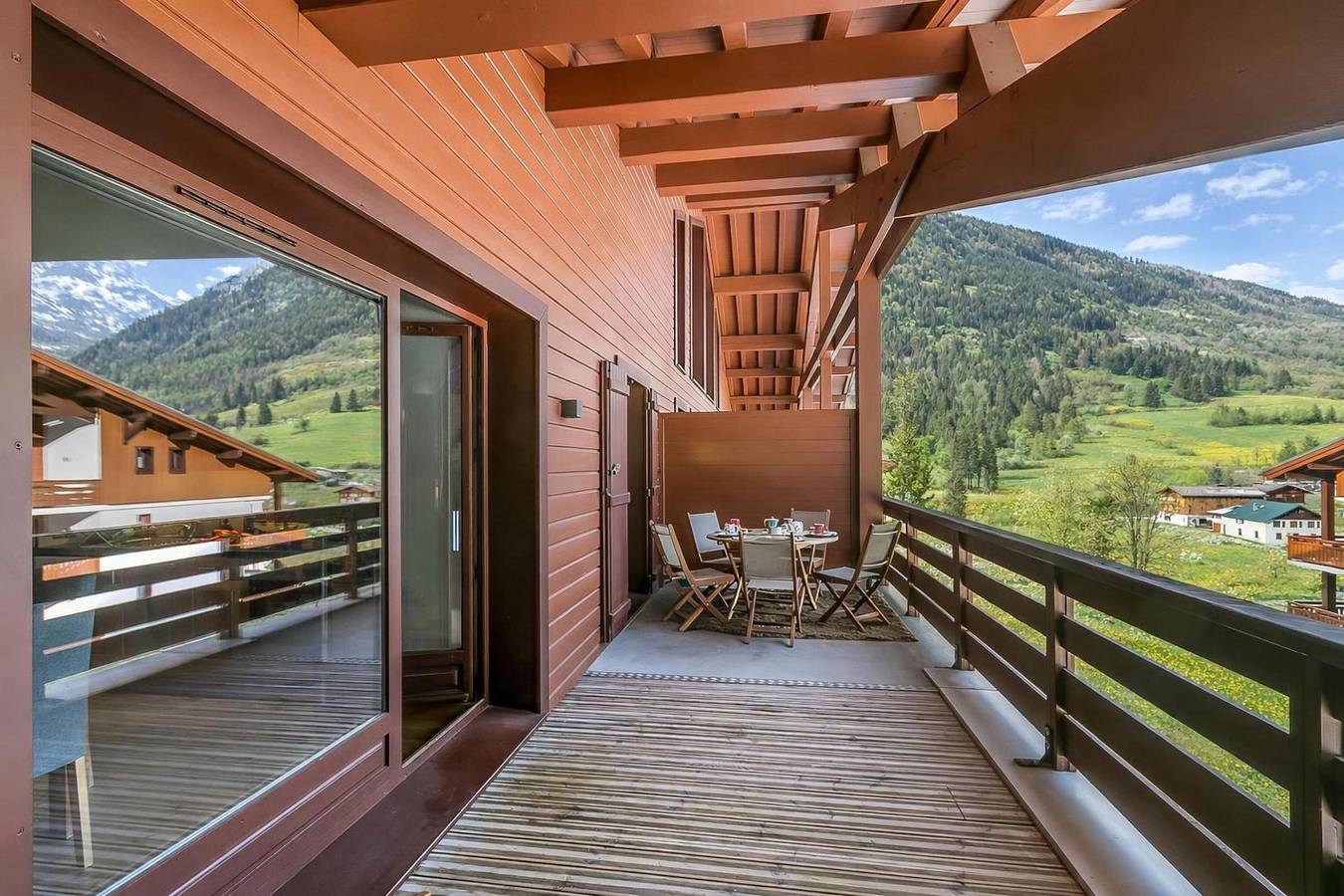 Entire apartment, L'Ours Bleu B33 - Ski in Ski out in Vallorcine, Massif du Mont-Blanc