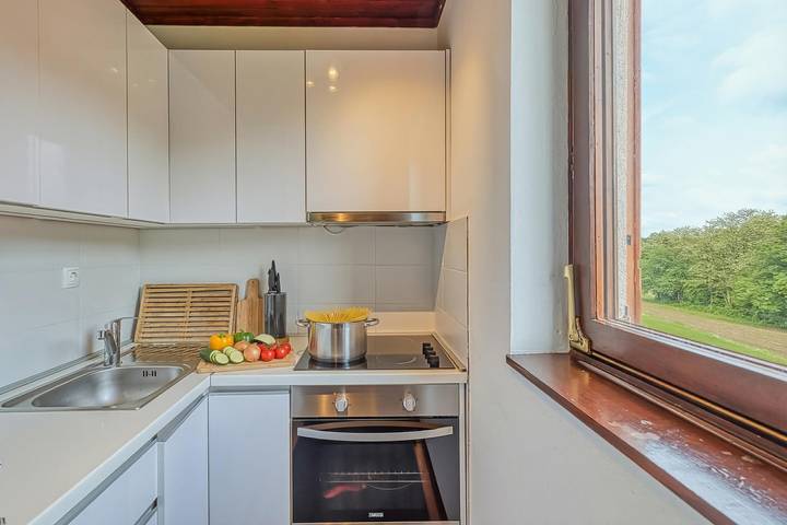 Lovely House Near Zagreb With Terrace in Ivanić-Grad, Zagreb und Umgebung