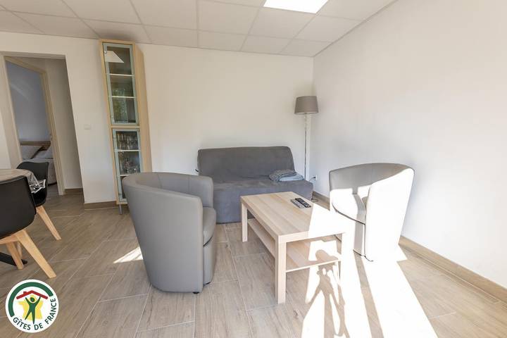 Gîte pour 4 personnes, avec Terrasse et Jardin dans Marne - 2