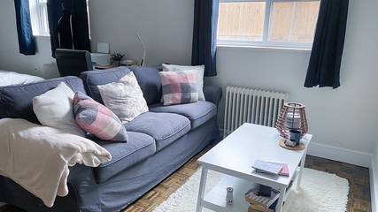 Apartment for 2 People in North York, Toronto, Photo 1