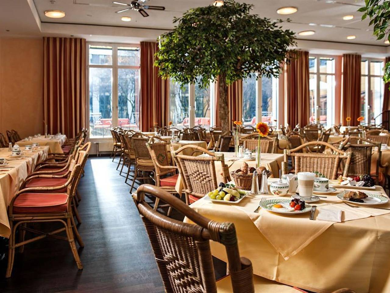 Hotel Elbflorenz Dresden - Standardzimmer in Altstadt (Dresden), Dresden