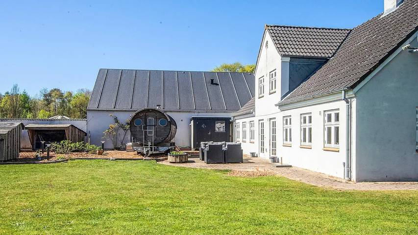 Location de vacances pour 15 personnes, avec jardin et sauna à Ribe - 3