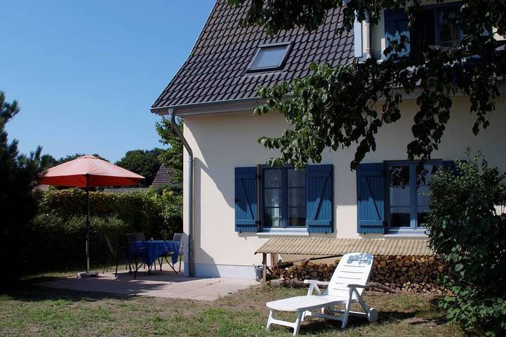 Ferienhaus für 6 Personen, mit Garten und Terrasse in Kamminke