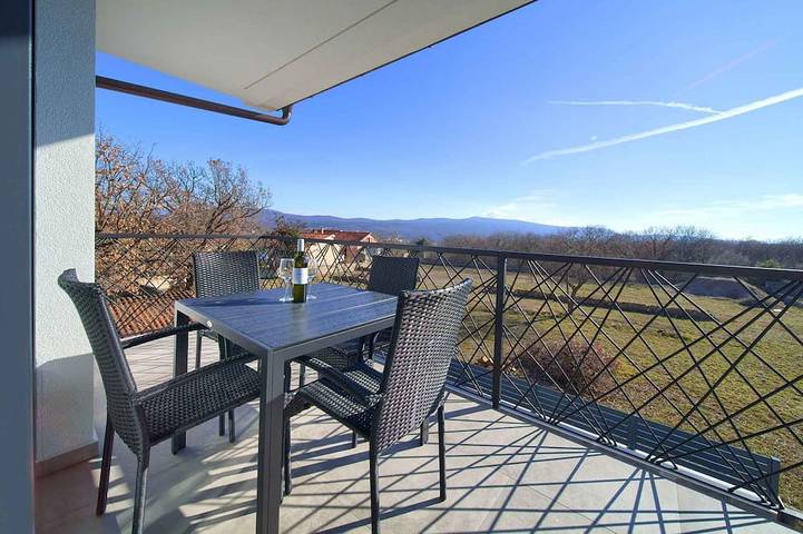 Holiday apartment for 2 people, with pool and garden, with pets - 1