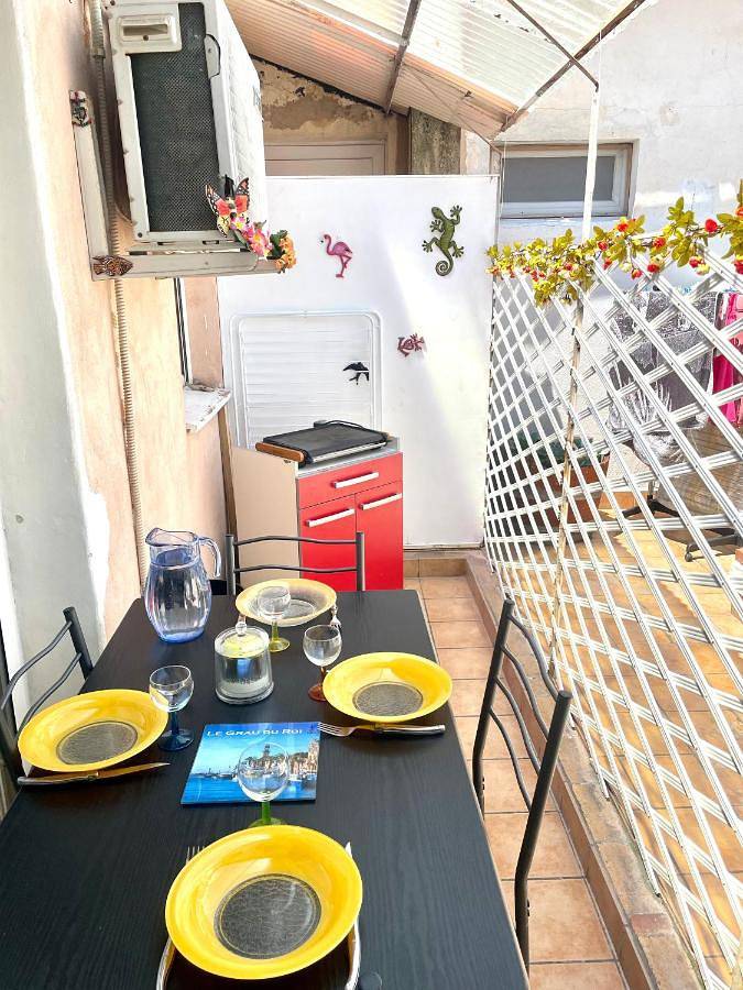 Gîte pour 2 personnes, avec terrasse, animaux acceptés dans Gare Du Grau Du Roi - 2