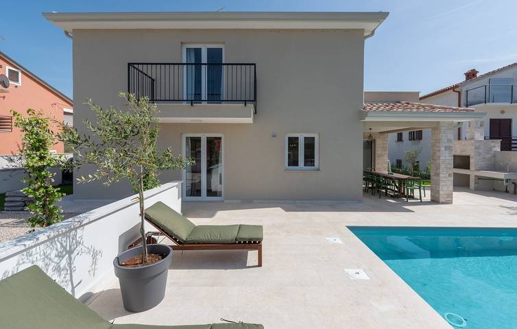 Ferienhaus für 10 Personen, mit Pool und Garten in Umag - 4