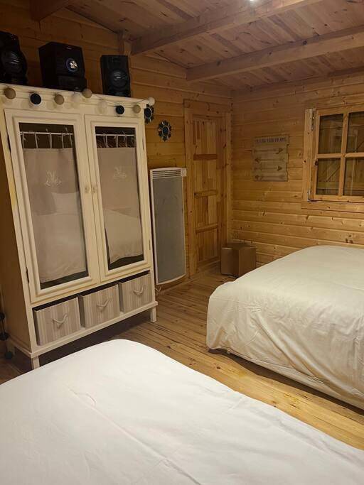 One-Bedroom House in Saint-Gondon, Région de Montargis