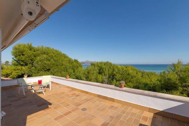 Villa für 8 Personen, mit Balkon und Terrasse sowie Garten in Playa de Muro