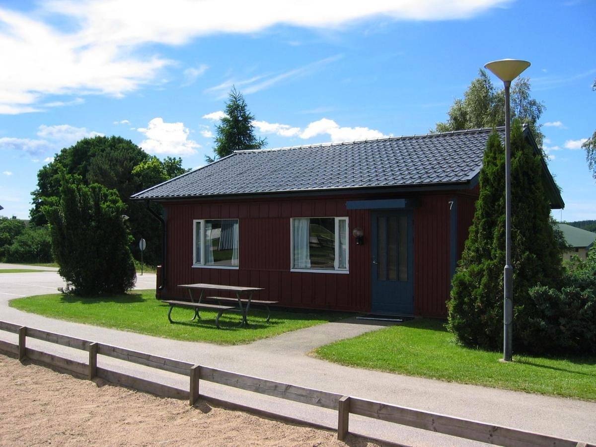 Cottage with Private Bathroom in Tokalynga, Falkenbergs und Umgebung