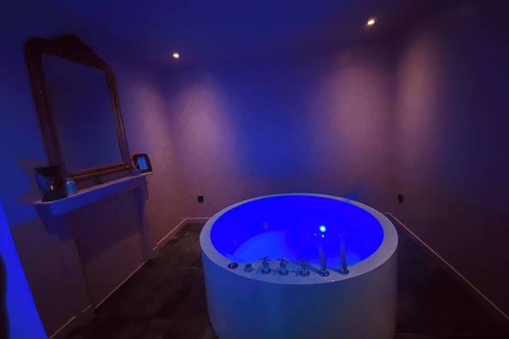 Appartement de vacances pour 2 personnes, avec jacuzzi dans Oise