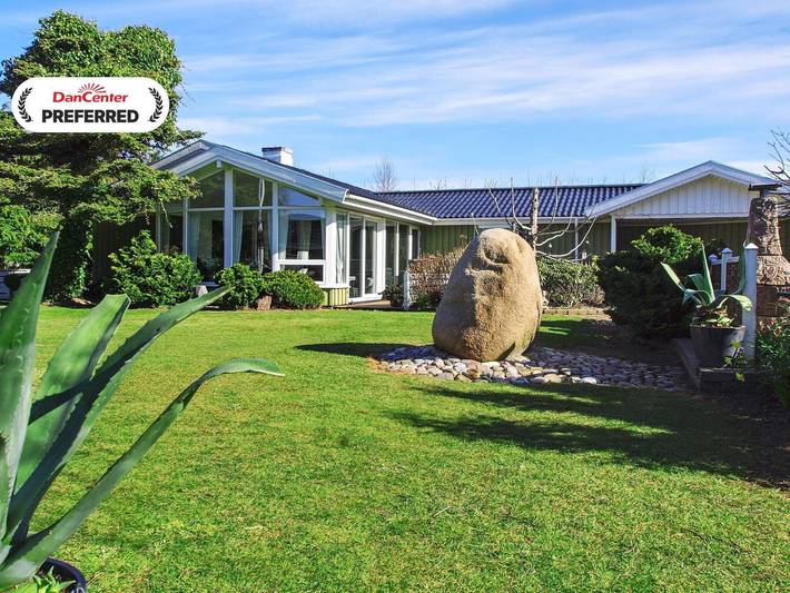 Ferienhaus für 6 Personen, mit Garten und Terrasse sowie Whirlpool und Sauna in Bork Havn