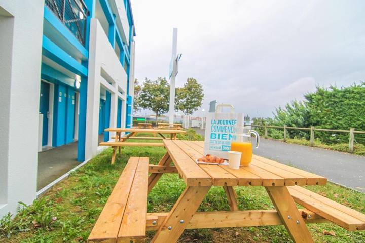 Hôtel pour 2 personnes, avec jardin, animaux acceptés dans Futuroscope - 4