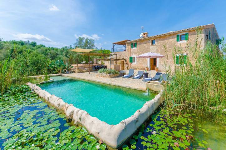Villa for 9 people, with terrace - 1