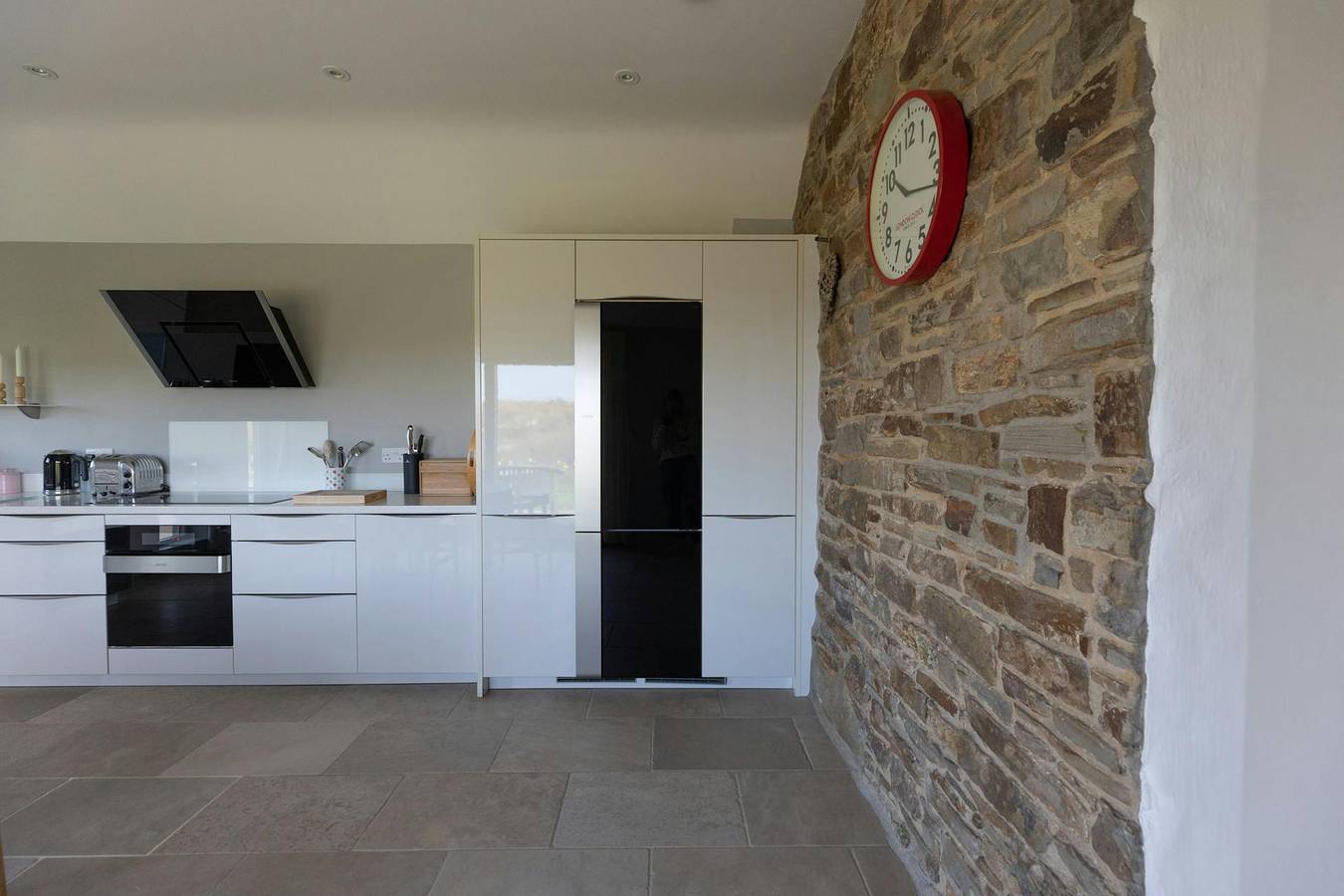 Leet Cottage, Little Haven in Little Haven, Pembrokeshire