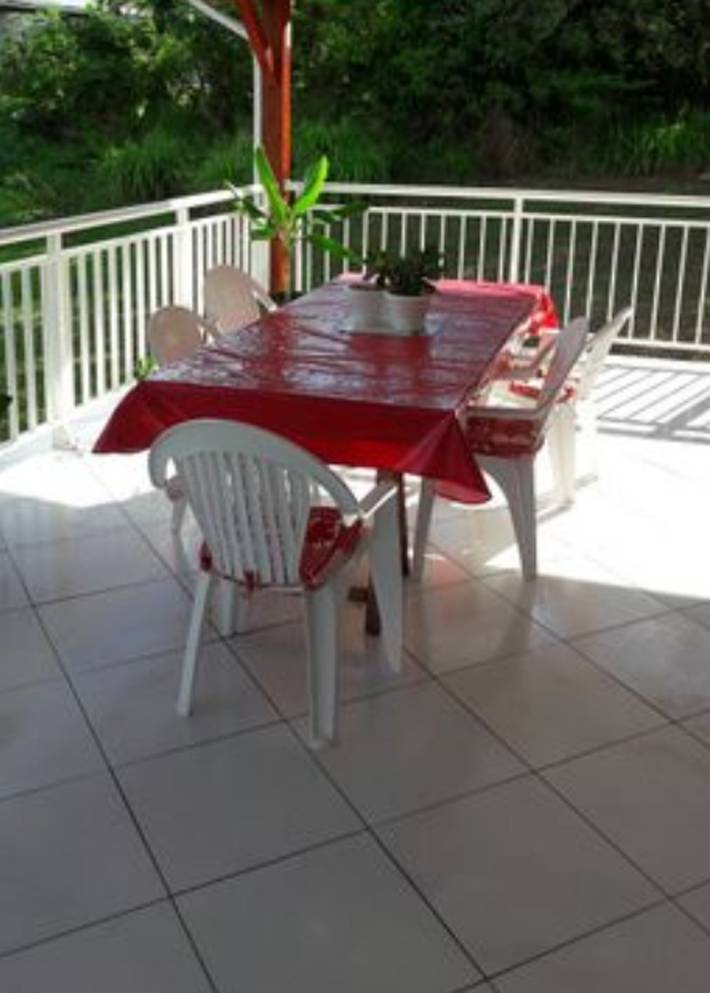 Location de vacances pour 4 personnes, avec jardin et terrasse à Vieux-Habitants - 2