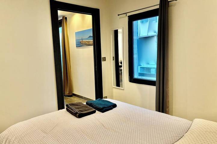 Gîte pour 4 personnes, avec balcon dans Bijou Plage Cannes - 3