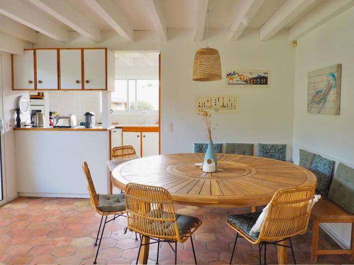 Location de vacances pour 13 personnes, avec jardin, animaux acceptés dans Plage Naturistes - 2