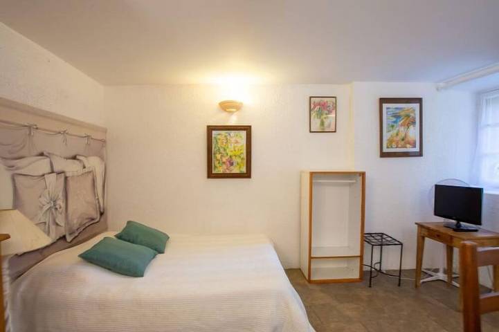 Gîte pour 2 personnes dans Office De Tourisme De Bormes Les Mimosas - Le Port - 4