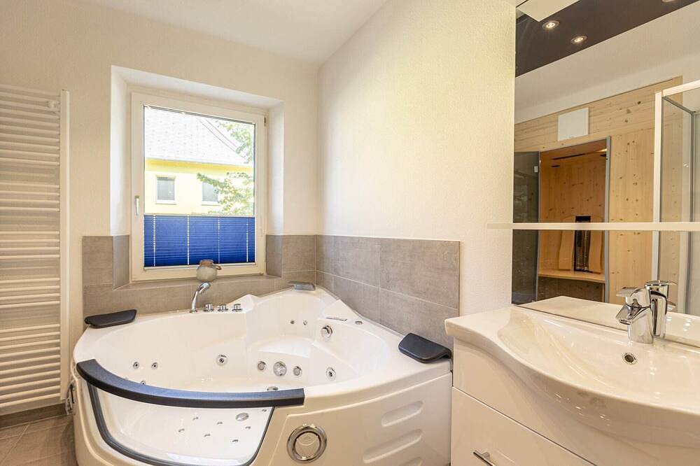 Ganze Wohnung, Ferienwohnung in der Steiermark mit Whirlpool (ohne Kaution) in Eisenerz, Östliche Obersteiermark