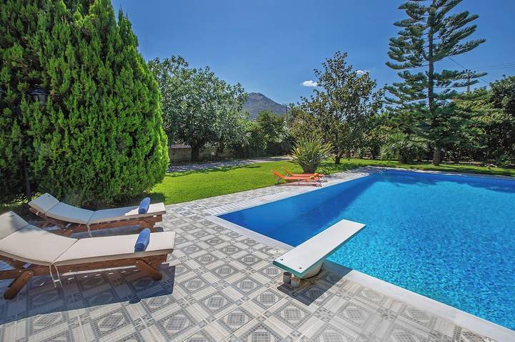 Villa per 17 persone, con giardino, con animali domestici - 1