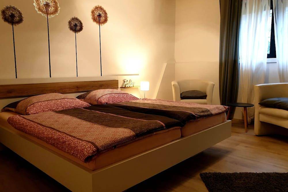 Ganze Wohnung, Gästehaus Schwinn sehr modern und geschmackvoll eingerichtet ankommen wohlfühlen in Saarlouis, Mosel-Saar