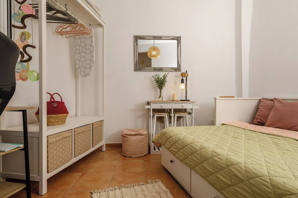 Jasmine Summer House – Quiet Retreat with Stunning Views in Kalo Chorio, Lasithiregionen