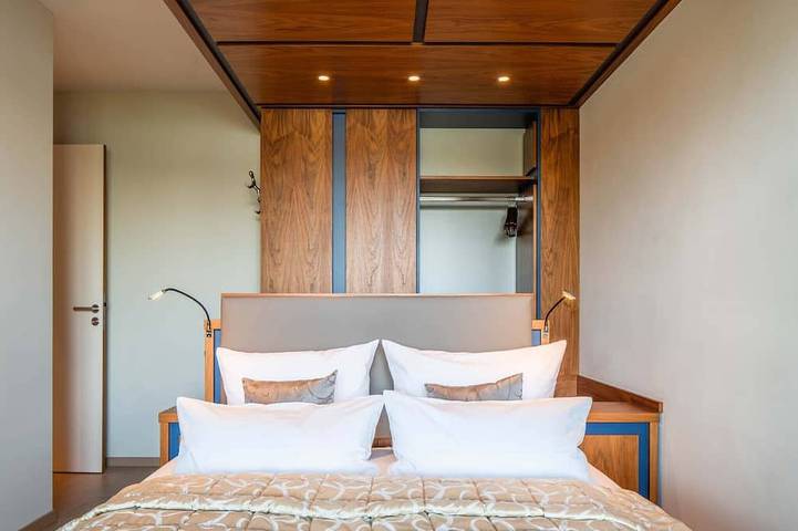 Ganze Wohnung, Atmos, 91 qm Obergeschoss, 2 separate Schlafzimmer, 2 Bäder in Bad Endorf, Chiemsee