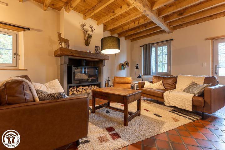 Gîte pour 6 personnes, avec jardin à Mont-Dore - 3